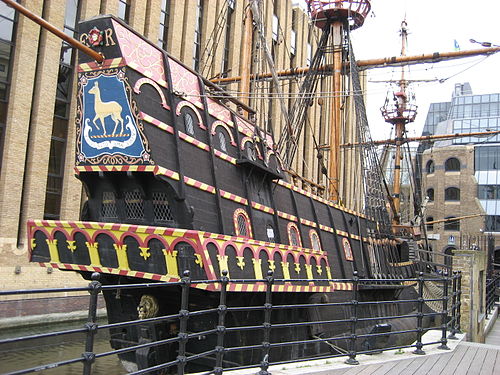 Golden Hinde